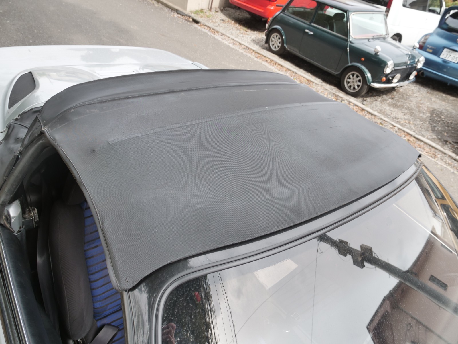 Toyota-MR2-1996-Convertible-30