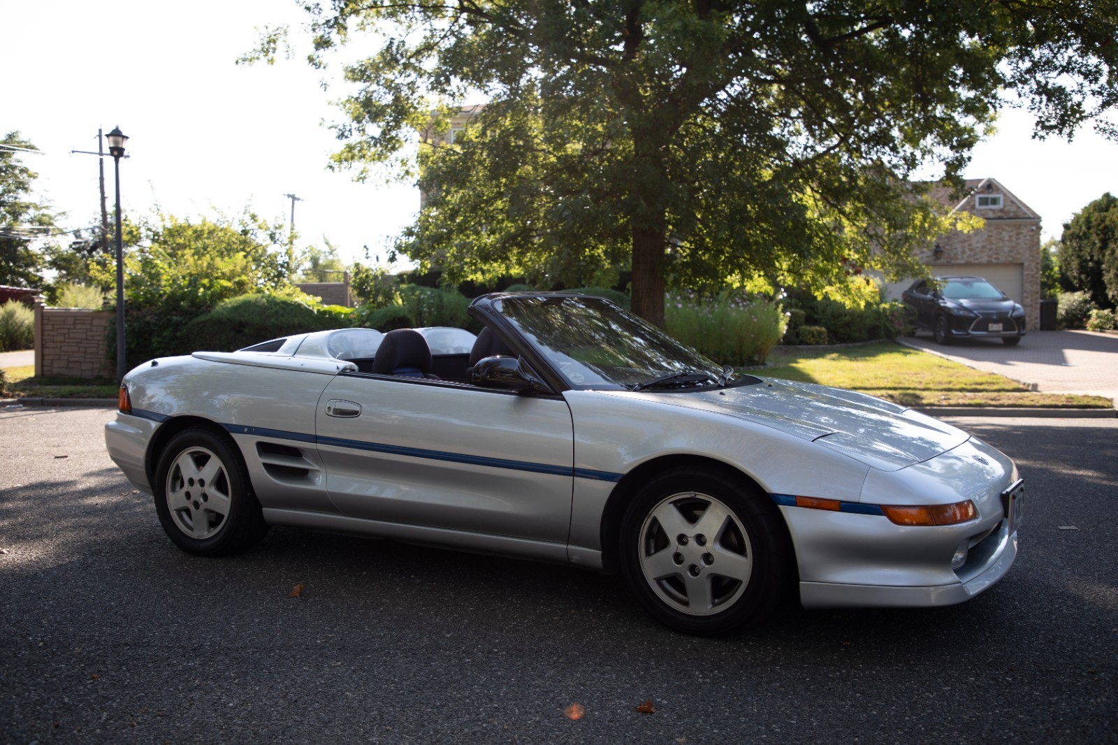 Toyota-MR2-1996-Convertible-6