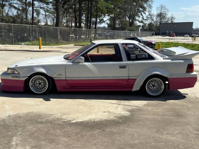 Toyota-Other-1986-WhitePink-Red-LeatherBlack-Su-8