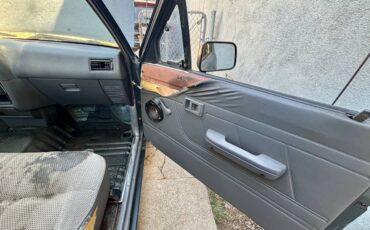Toyota-Other-1994-Standard-Cab-Pickup-26