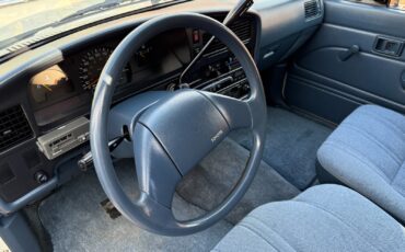 Toyota-Pickup-1989-Extended-Cab-Pickup-23
