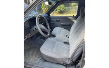 Toyota-Pickup-1989-Grey-Grey-12