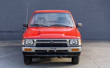 Toyota-Pickup-1992-Pickup-Truck-12