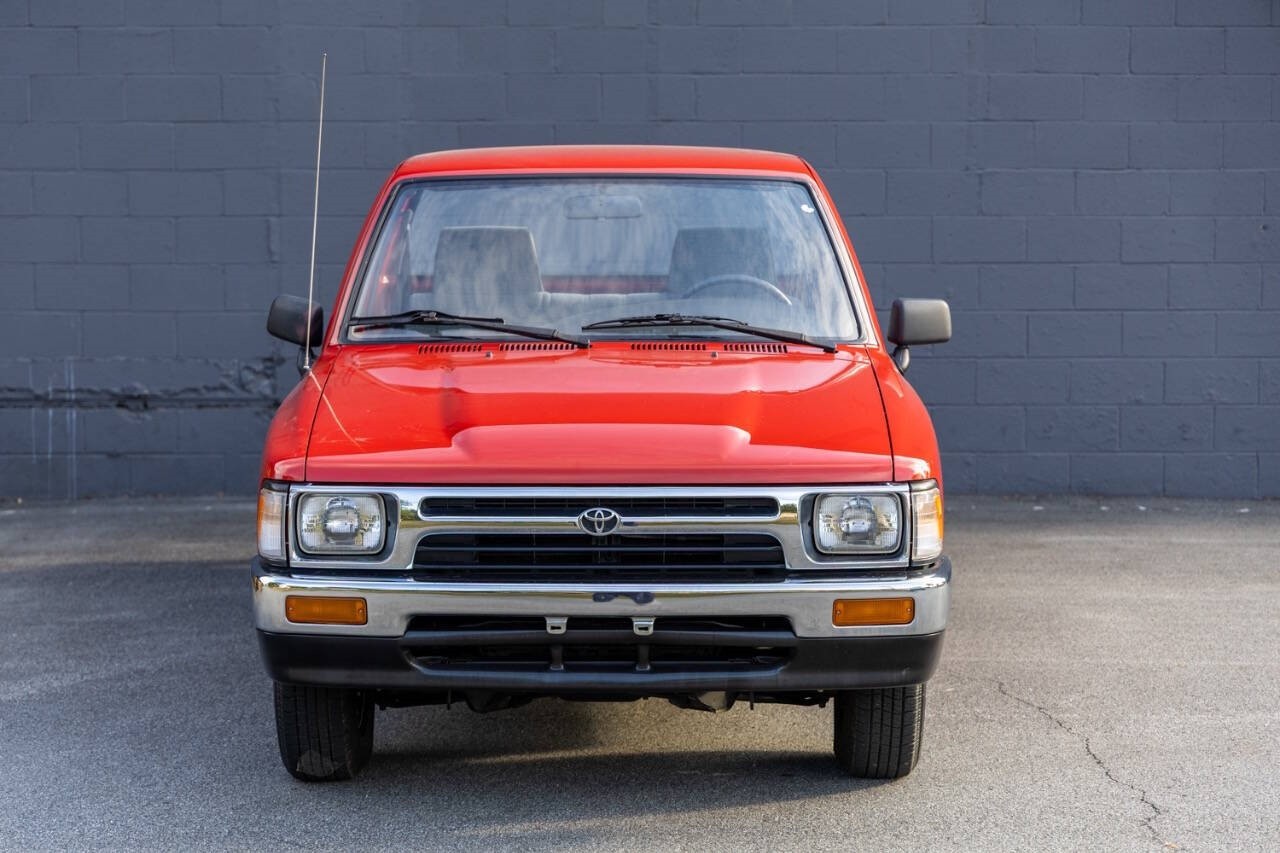 Toyota-Pickup-1992-Pickup-Truck-12