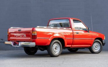 Toyota-Pickup-1992-Pickup-Truck-13