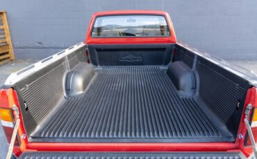 Toyota-Pickup-1992-Pickup-Truck-15