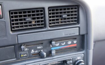 Toyota-Pickup-1992-Pickup-Truck-18