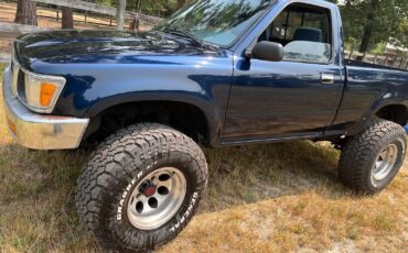 Toyota-Pickup-1993-Standard-Cab-Pickup-1