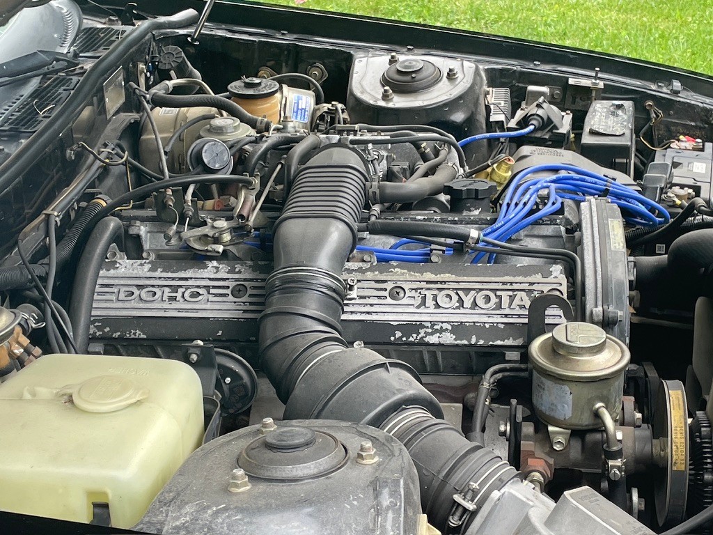 Toyota-Supra-1985-Coupe-31