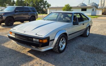 Toyota-Supra-1985-Hatchback-1