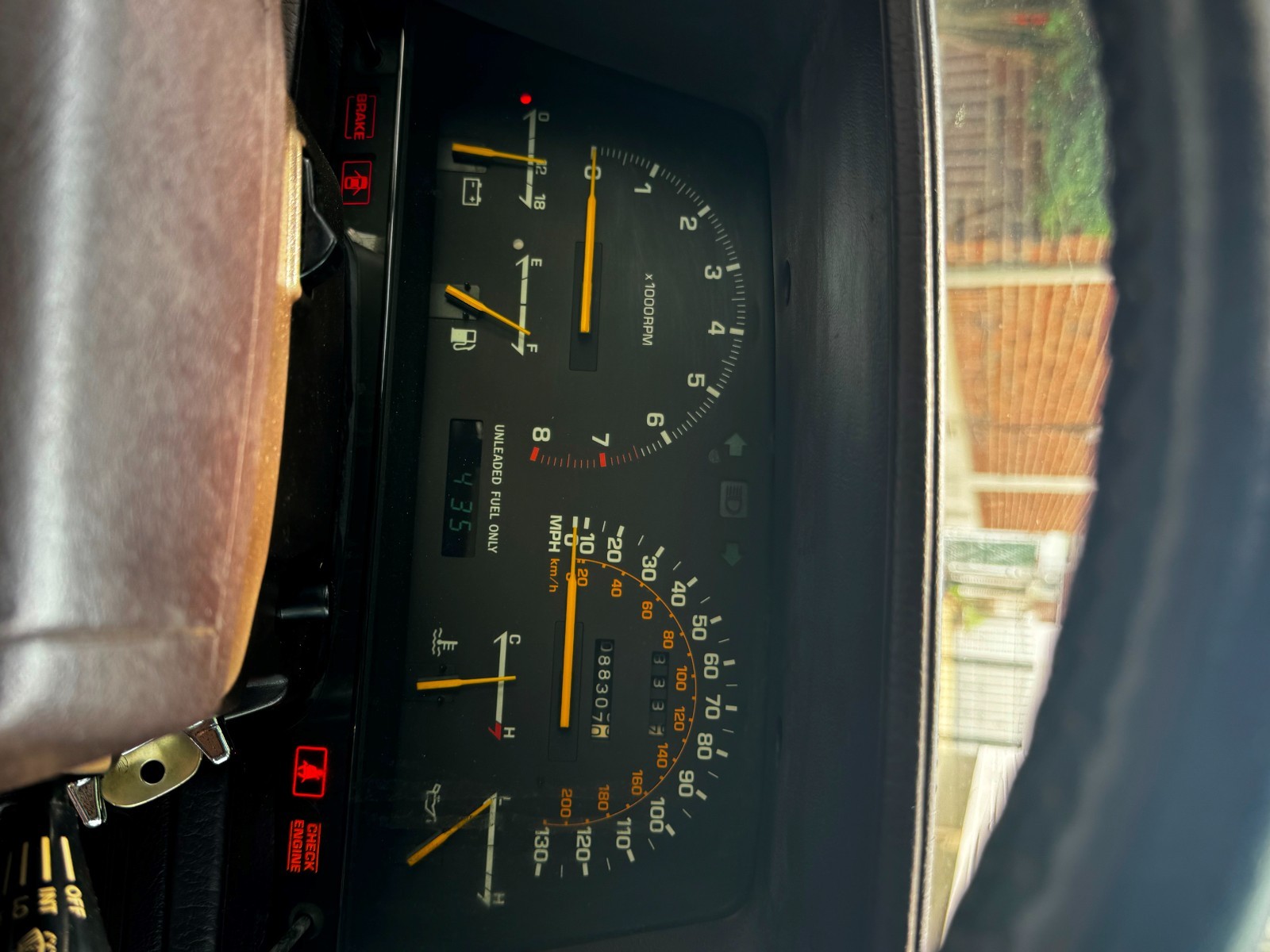 Toyota-Supra-1985-Hatchback-13