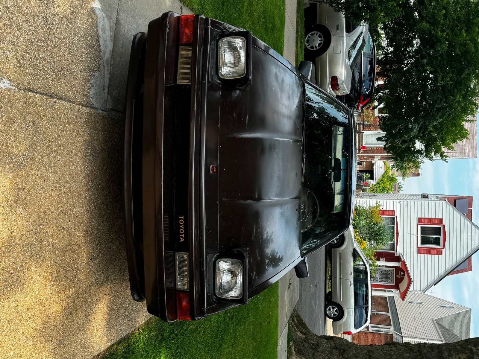 Toyota-Supra-1985-Hatchback-2