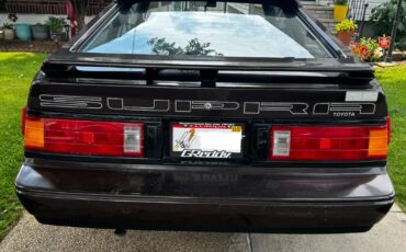 Toyota-Supra-1985-Hatchback-7