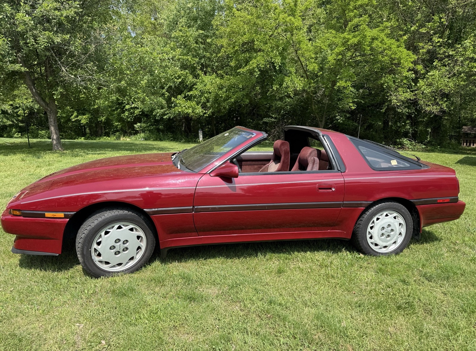 Toyota-Supra-1987-Hatchback-8