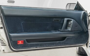 Toyota-Supra-1988-Hatchback-31