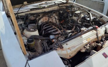 Toyota-Supra-1990-Hatchback-15