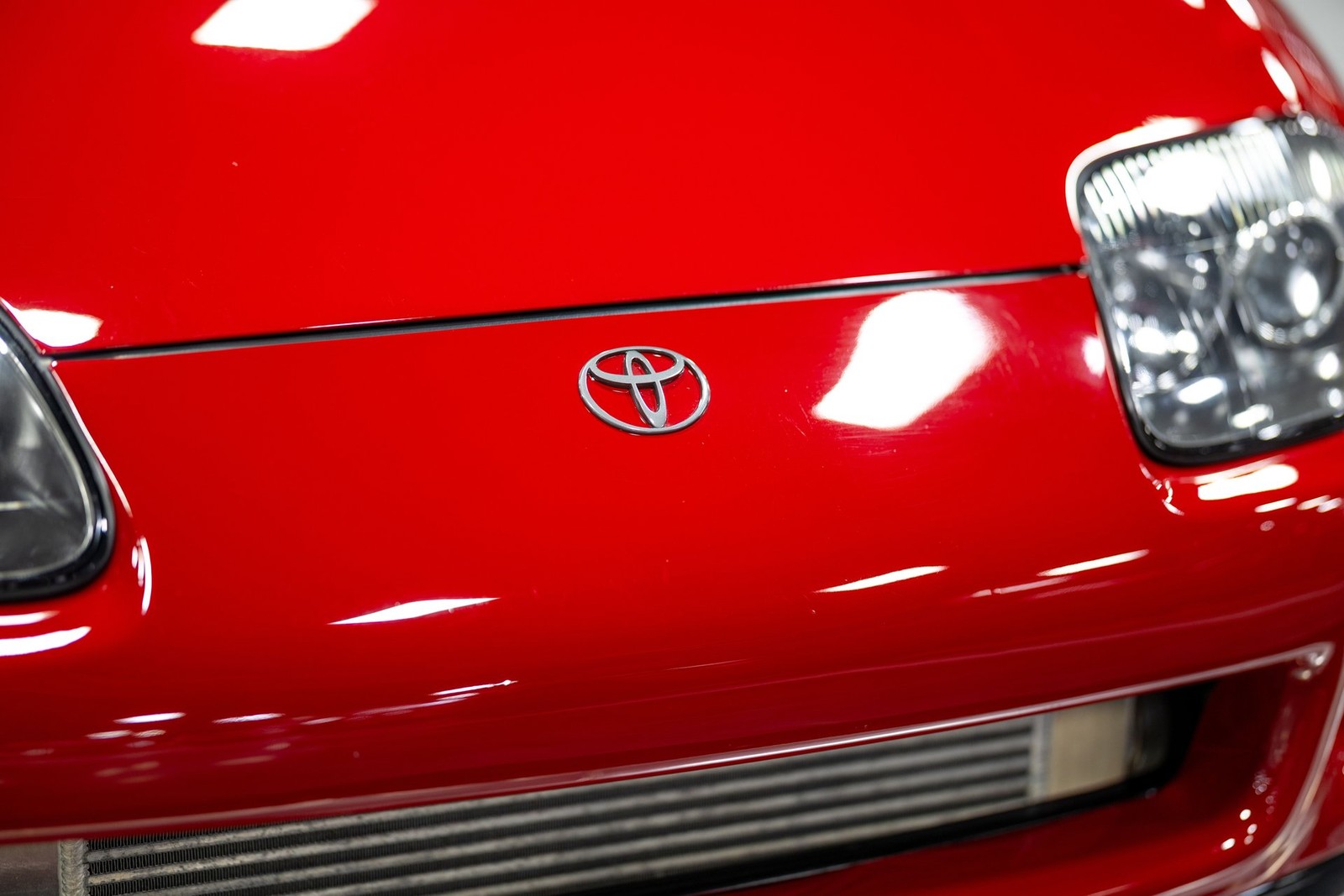 Toyota-Supra-1994-Coupe-24