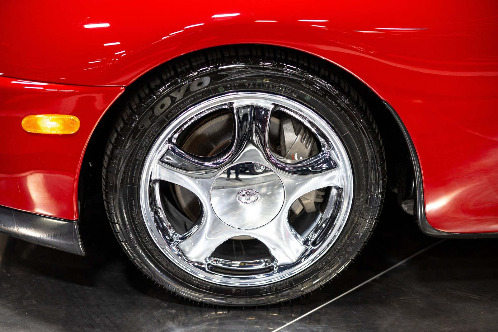 Toyota-Supra-1994-Coupe-28