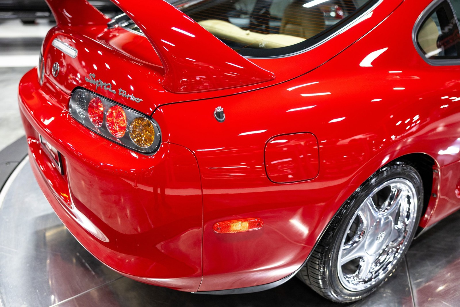 Toyota-Supra-1994-Coupe-35