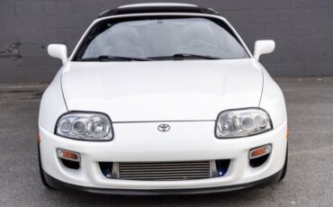 Toyota-Supra-1994-Hatchback-11