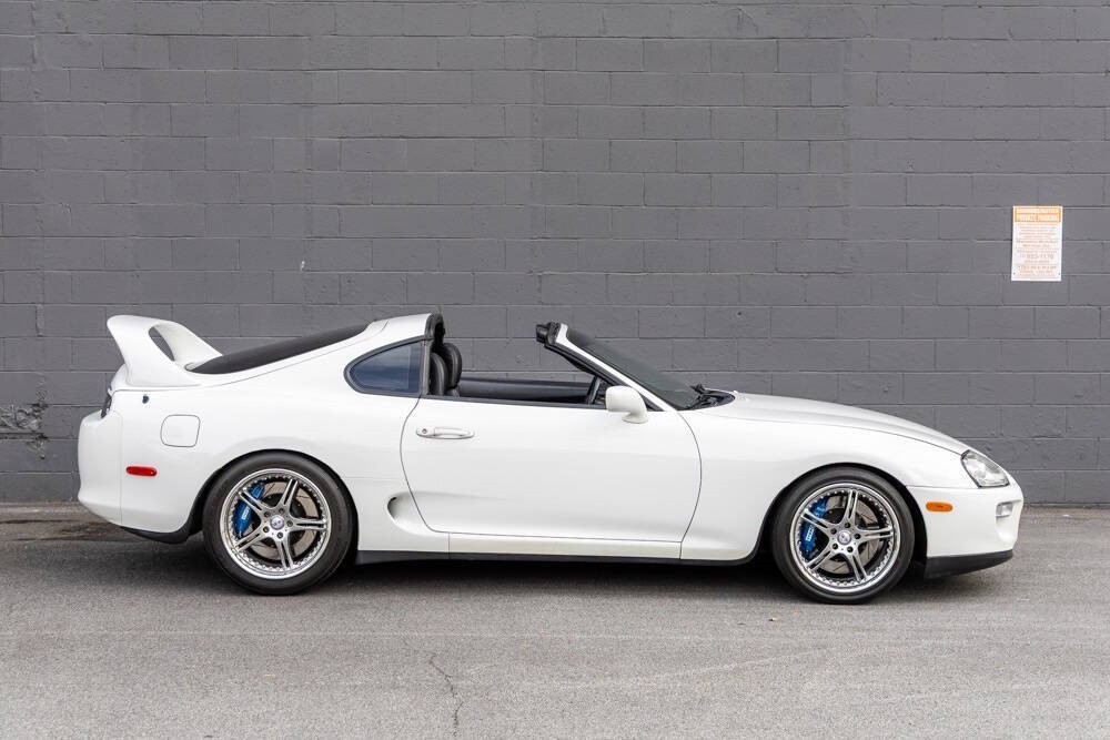 Toyota-Supra-1994-Hatchback-4