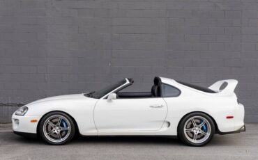 Toyota-Supra-1994-Hatchback-5