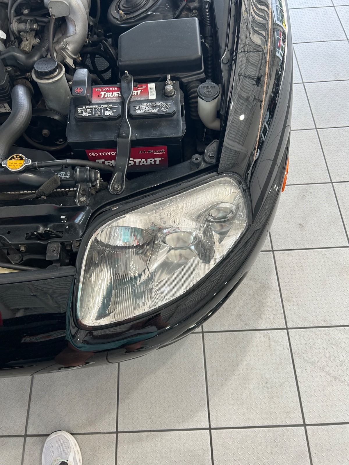 Toyota-Supra-1995-Coupe-5