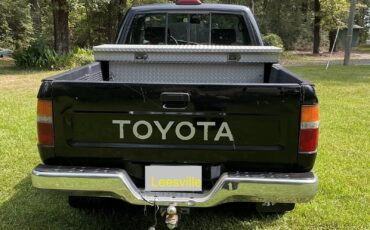 Toyota-Xtracab-Pickup-1994-Extended-Cab-Pickup-3