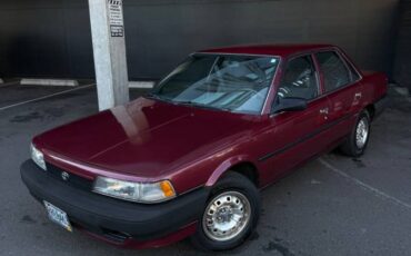 Toyota-camry-1991-10