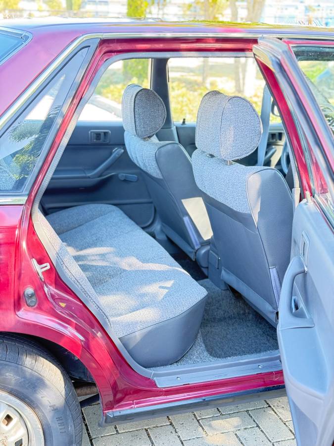 Toyota-camry-1991-15