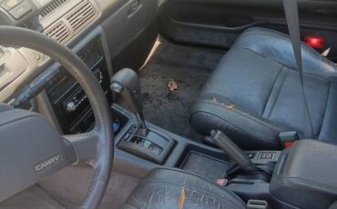 Toyota-camry-1991-silver-13