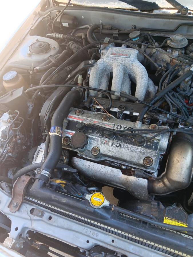 Toyota-camry-1991-silver-14