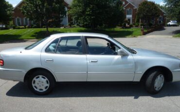 Toyota-camry-1993-grey-4