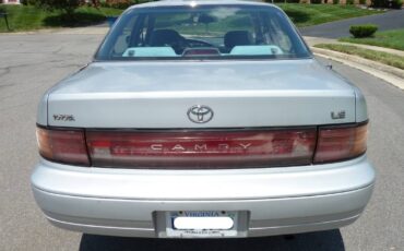 Toyota-camry-1993-grey-6