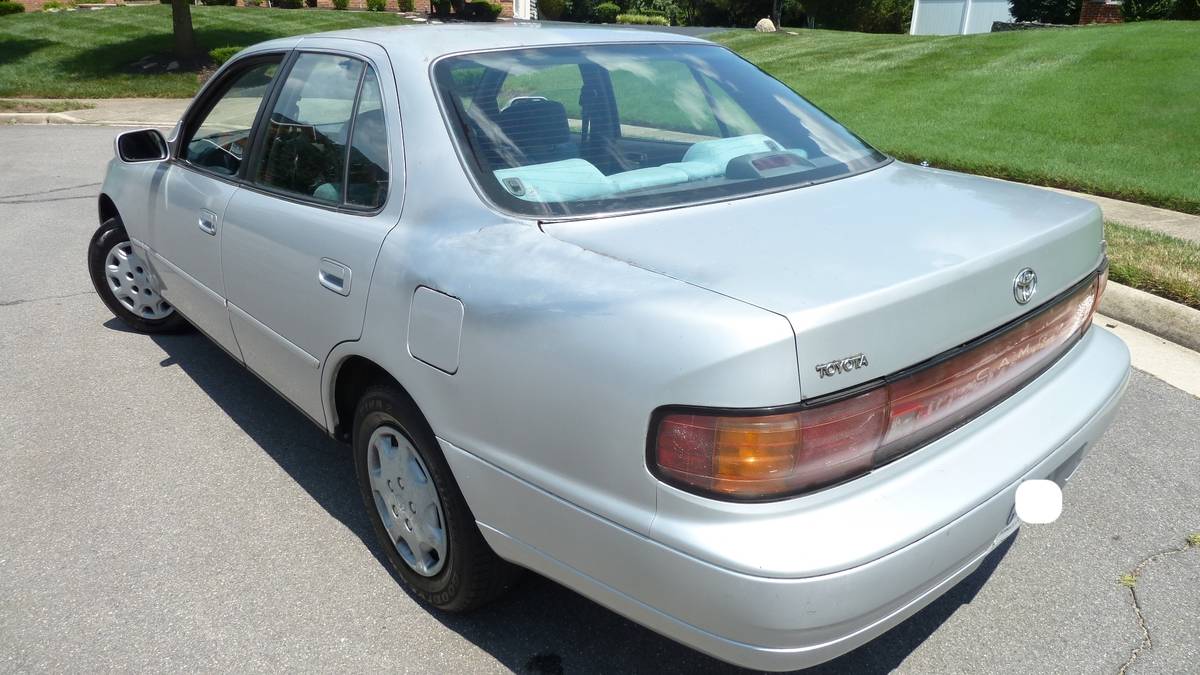 Toyota-camry-1993-grey-7