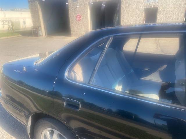 Toyota-camry-1995-black-4