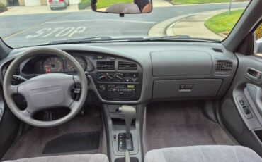 Toyota-camry-le-1985-blue-11