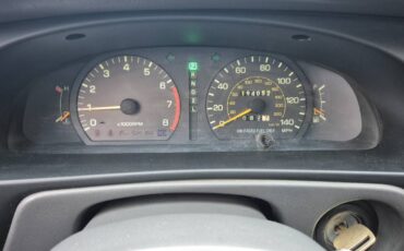Toyota-camry-le-1985-blue-4