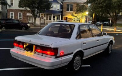 Toyota camry le 1988