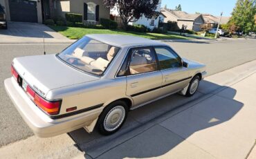 Toyota-camry-le-1991-2