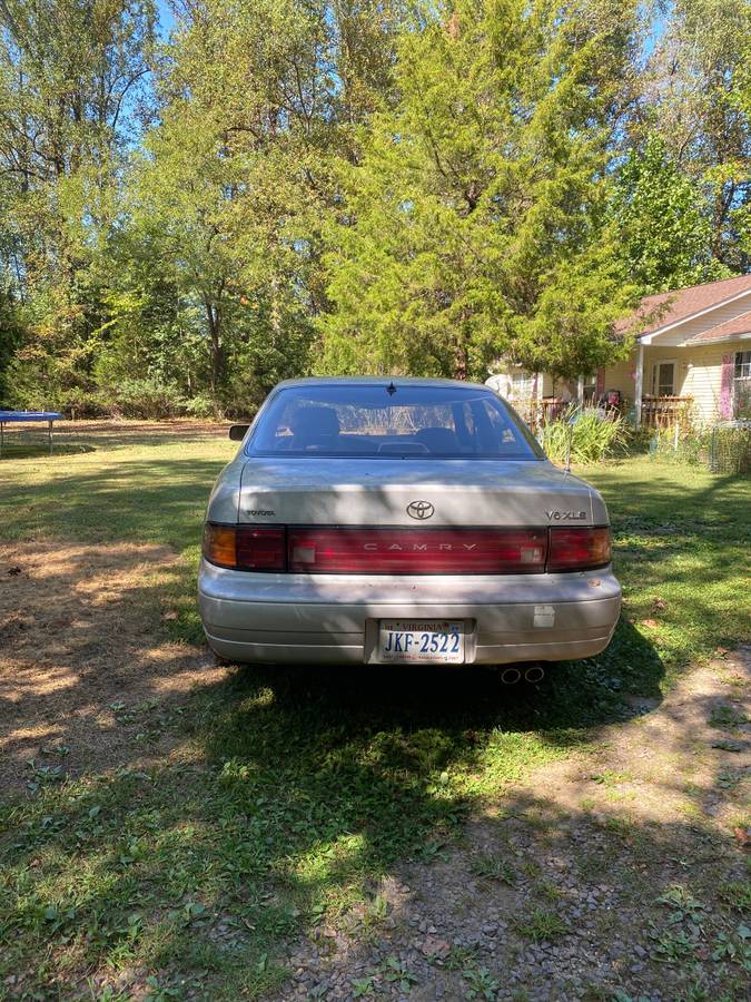Toyota-camry-xle-1994-3