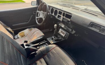 Toyota-celica-1981-4
