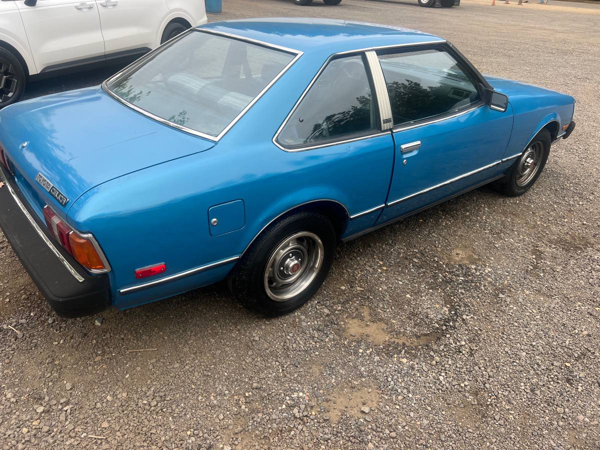 Toyota-celica-gt-1980-3