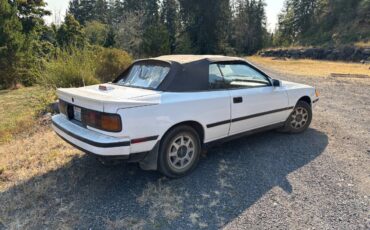Toyota-celica-gt-convertible-1987-white-1