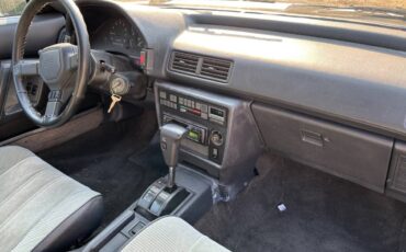 Toyota-celica-gt-convertible-1987-white-4