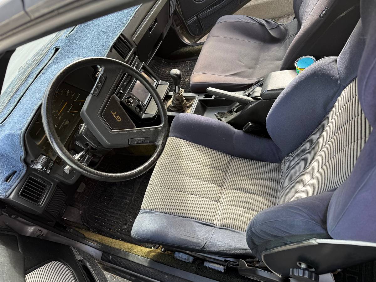 Toyota-celica-gt-s-1983-12