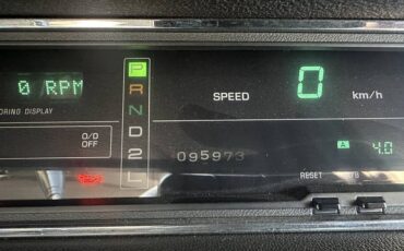 Toyota-century-limo-1991-black-14