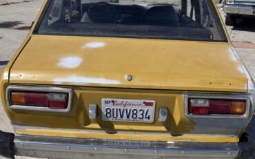 Toyota-corolla-1977-yellow-2