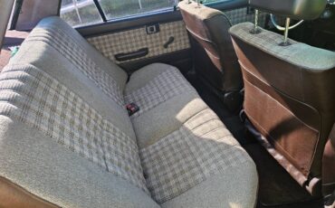 Toyota-corolla-1986-yellow-3