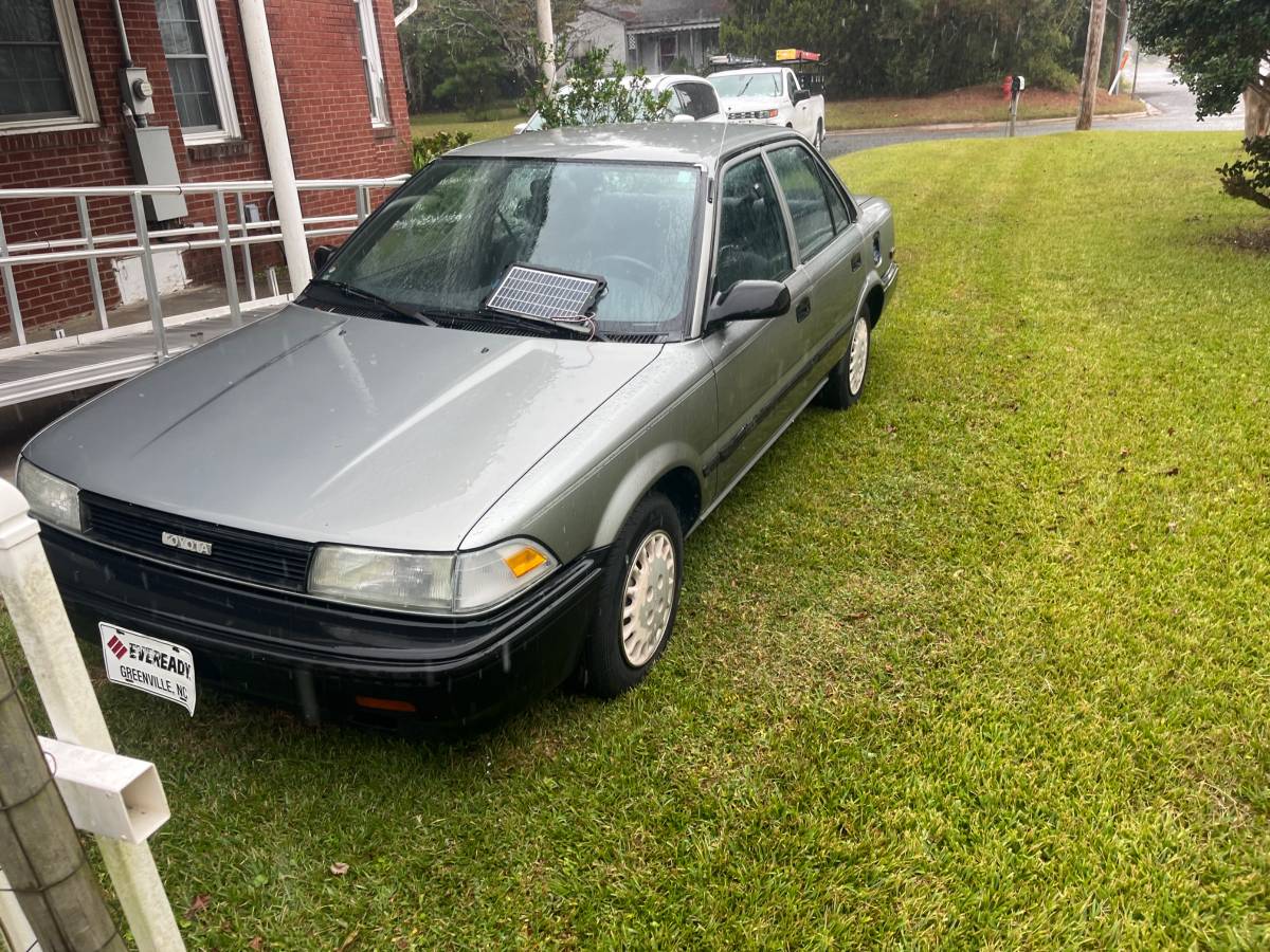 Toyota-corolla-1990-grey-4